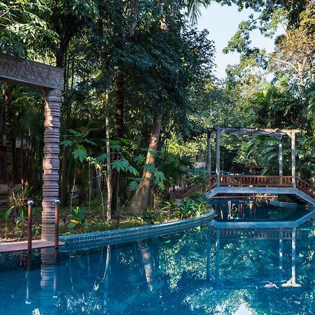 Angkor Village Resort & Spa Siem Reap Buitenkant foto