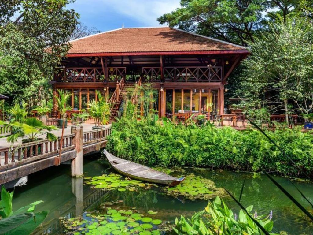 Angkor Village Resort & Spa Siem Reap Buitenkant foto