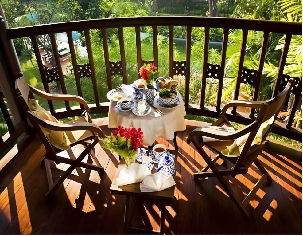 Angkor Village Resort & Spa Siem Reap Buitenkant foto
